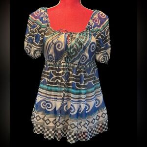 Diane Von Furstenberg silk blouse size 6